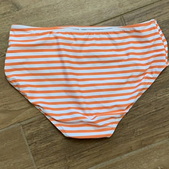 Cupshe Women’s High waisted Floral Stripes Bikini - Picture 5 of 5